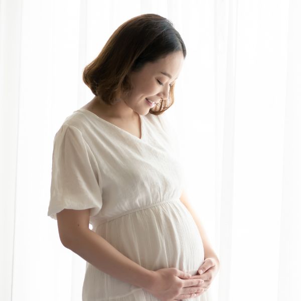 孕期補充藥品級益生菌．有助改善便祕，阿德比膠囊陪你輕鬆度過孕期