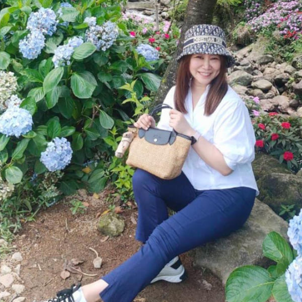 翻開健康管理師 Maggie 的 50+「減法生活」：內外重整斷捨離，勇敢迎接半百後的人生