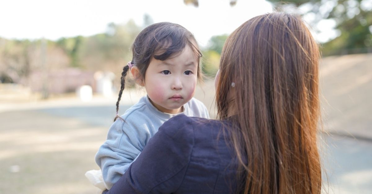 寶寶特別黏人是壞習慣嗎？6招陪孩子建立安全感與獨立性