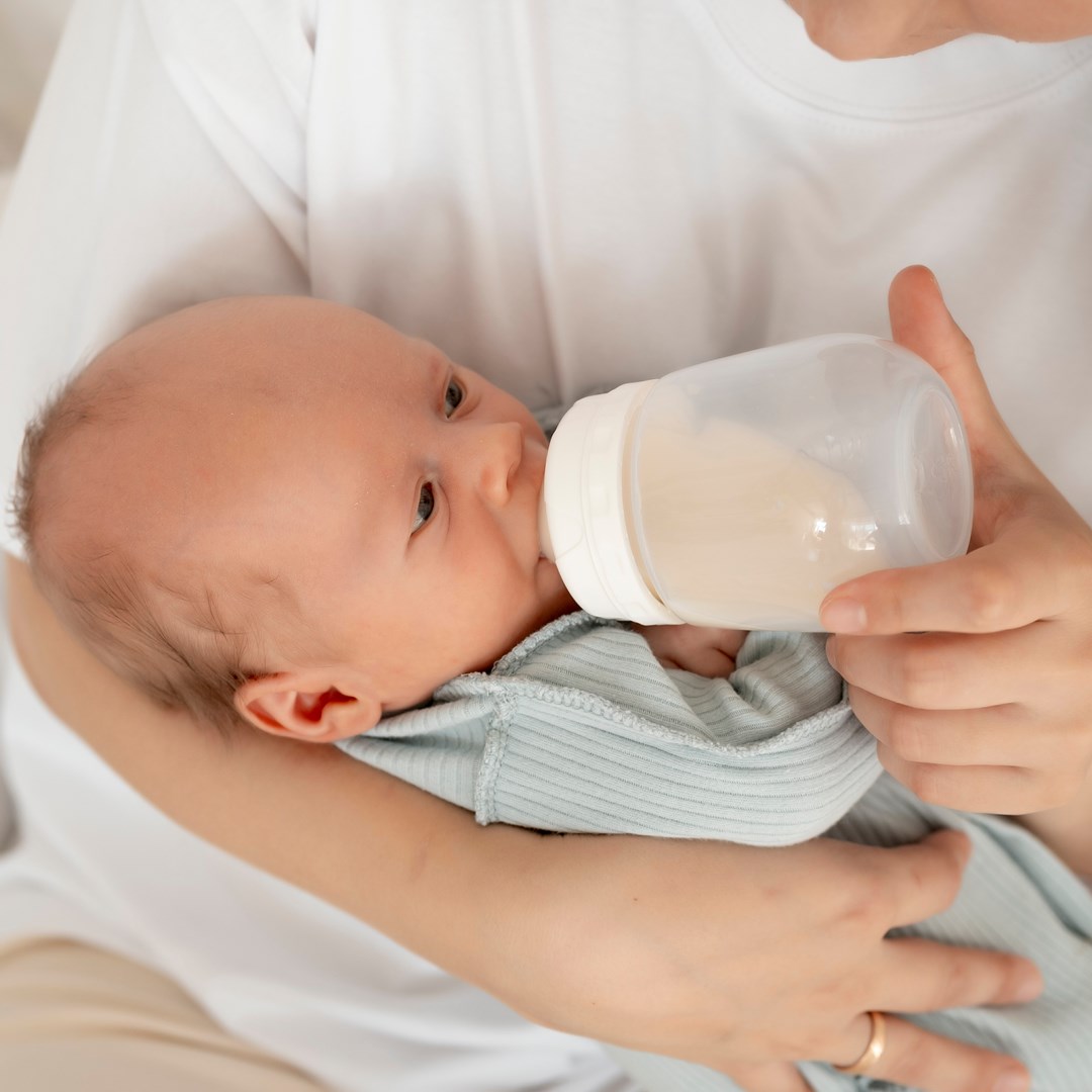 【長庚醫師團】寶寶為什麼會溢吐奶？肥厚性幽門狹窄不會在剛出生時就有，若有特定情況請進一步就醫檢查！