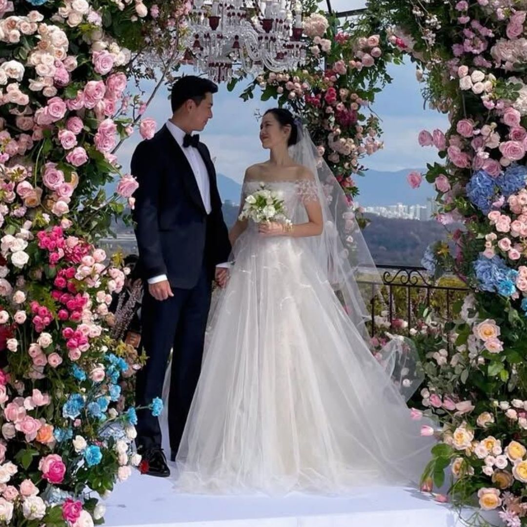 孫藝珍嫁玄彬四周年，突曬未公開婚禮照，1句話告白狂放閃