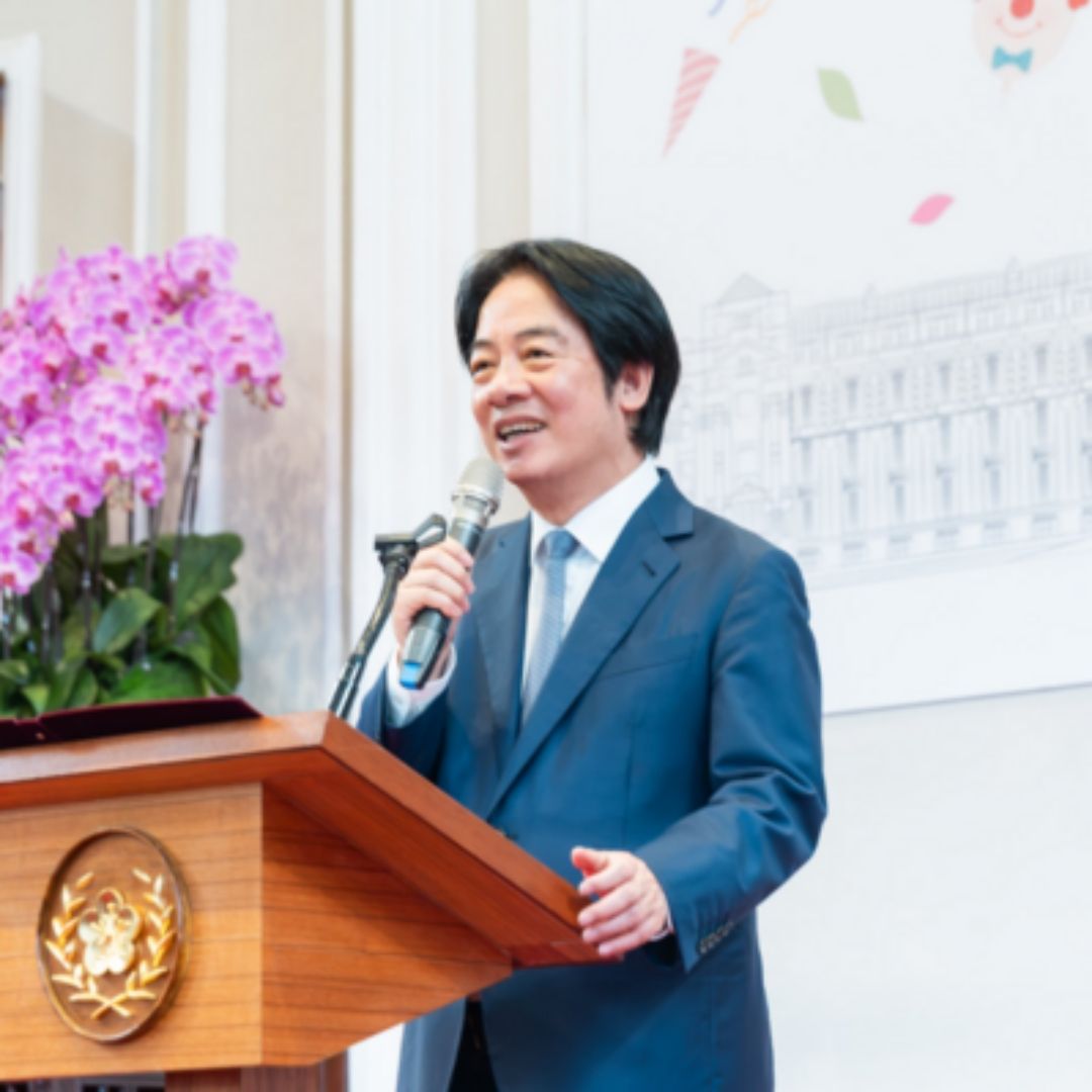 明年全民普發1萬元！總統賴清德宣布增列2357億元　「AI紅利，全民共享」