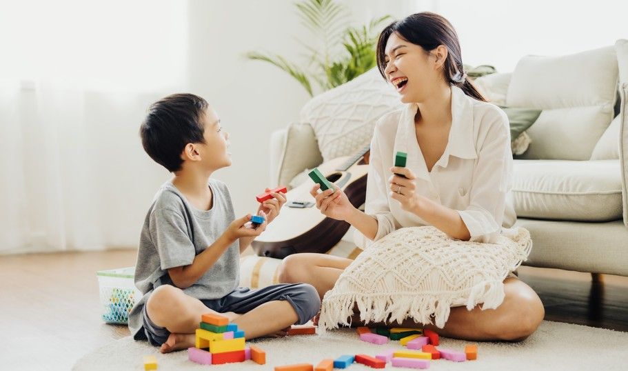 【伴侶分工2.0】心理諮商師給爸媽的提醒：育兒是團體戰，學著欣賞對方調整自己！為愛練習，一天比一天更好