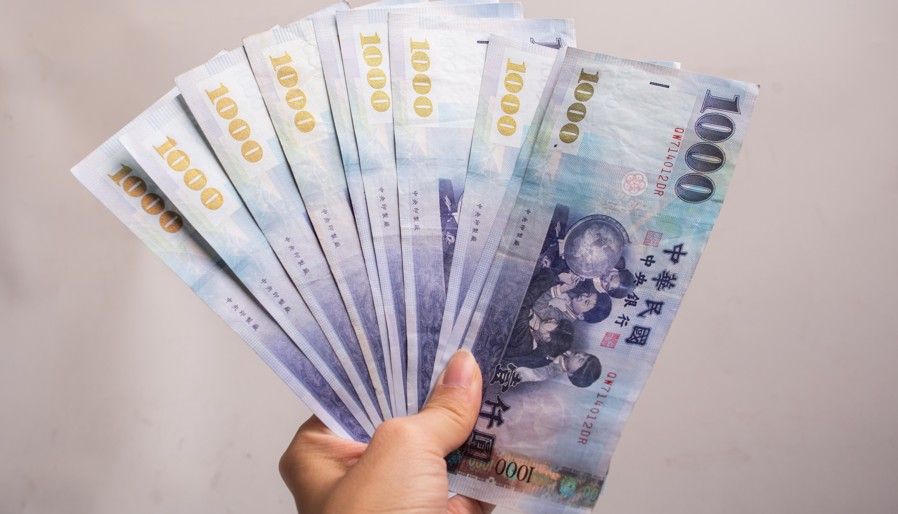 證交稅衝6000億創高！普發一萬討論再度升溫，財政部表態了：稅收增加並不代表可以任意支出