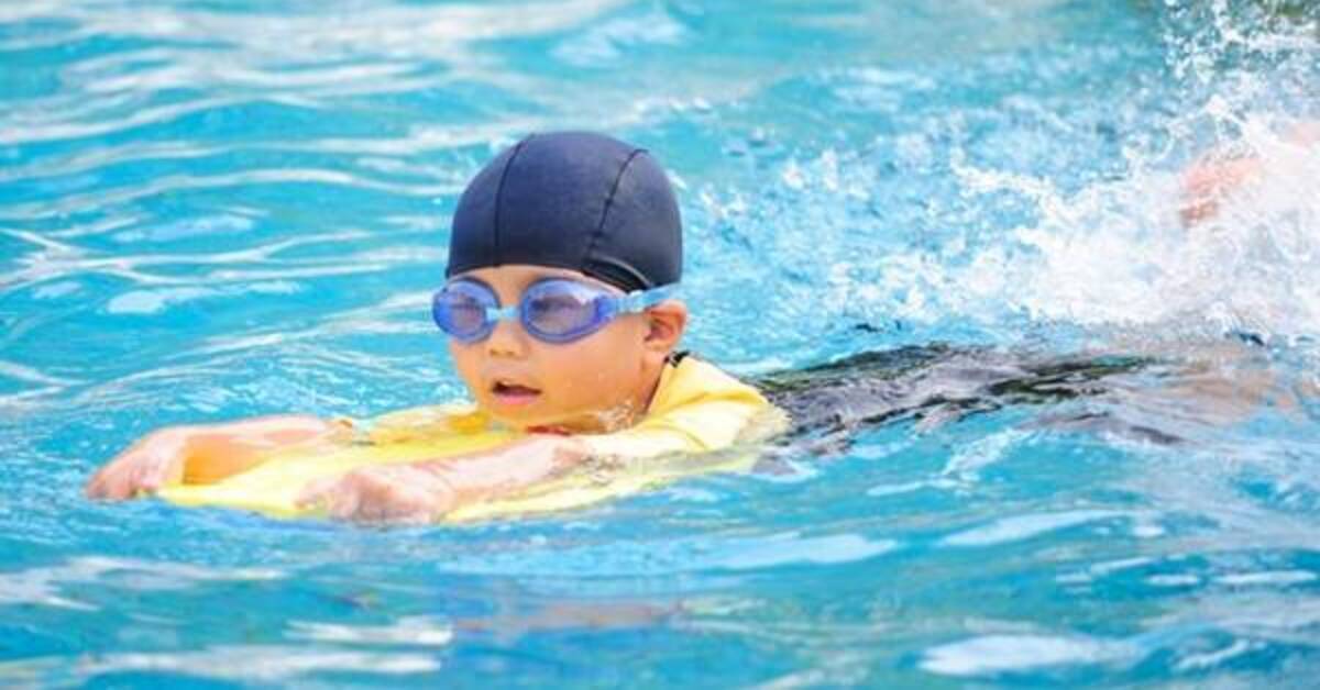 Плавание дети. Плавание дети. Где учится плавать. Обучение плаванию детей. Где учится плавать.
