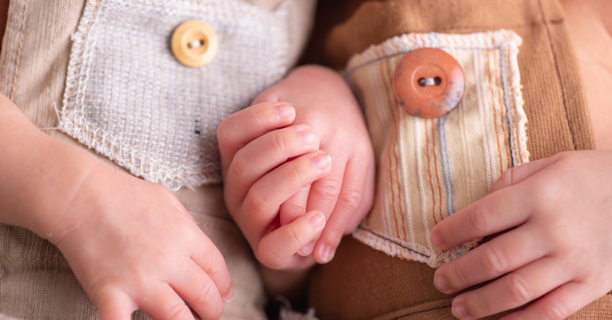 【曾浩原醫師專欄】雙胞胎可以自然產嗎？從臨床經驗探討風險與條件