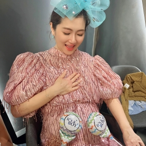 Ella成功預測Selina懷男寶寶！先問行房「有沒有到」？再看鼻子變大！這真的是判斷依據嗎？