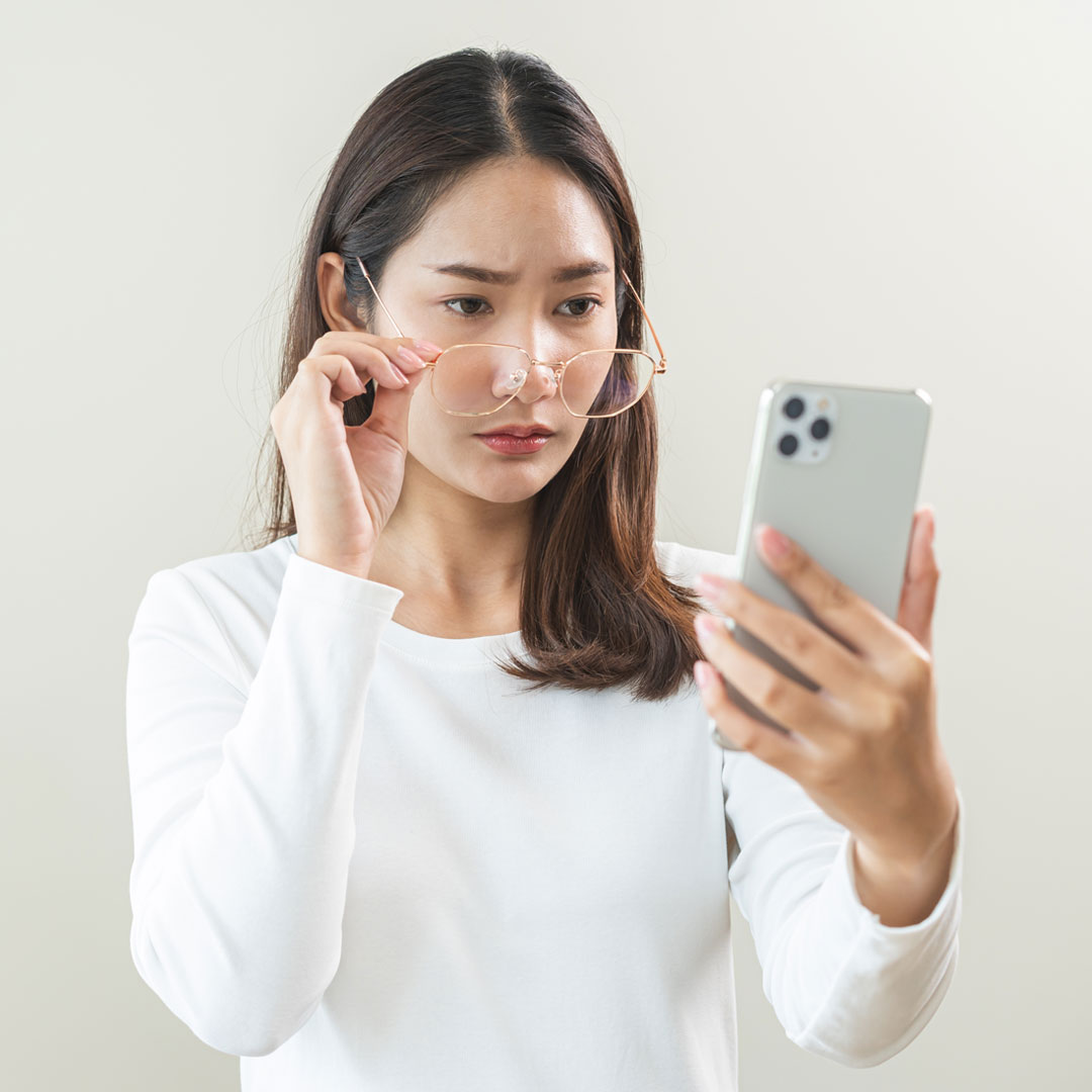 近視可以抵銷老花嗎？醫揭「超過這度數」沒效果：反而更看不清楚
