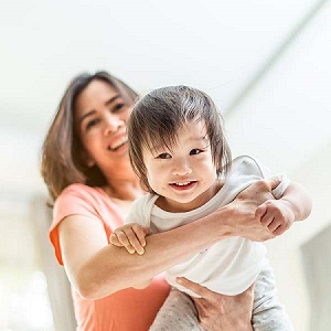 總是忍住不對孩子說負面話太不現實！心理師：想辦法維持「正大於負」的能量流，會有意外收穫