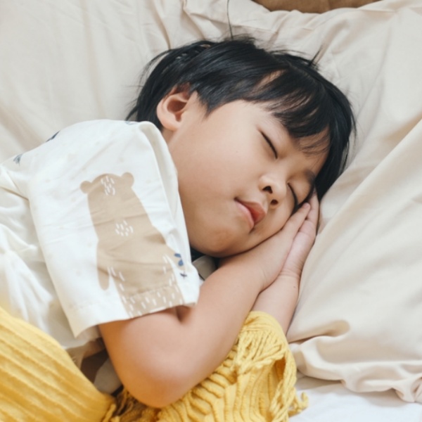 性早熟與晚睡有關！對男孩的影響又特別大！別再讓孩子晚睡了