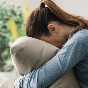 為什麼現代女性更自由卻也更不快樂？嘗試3方法，妳有權力快樂過生活