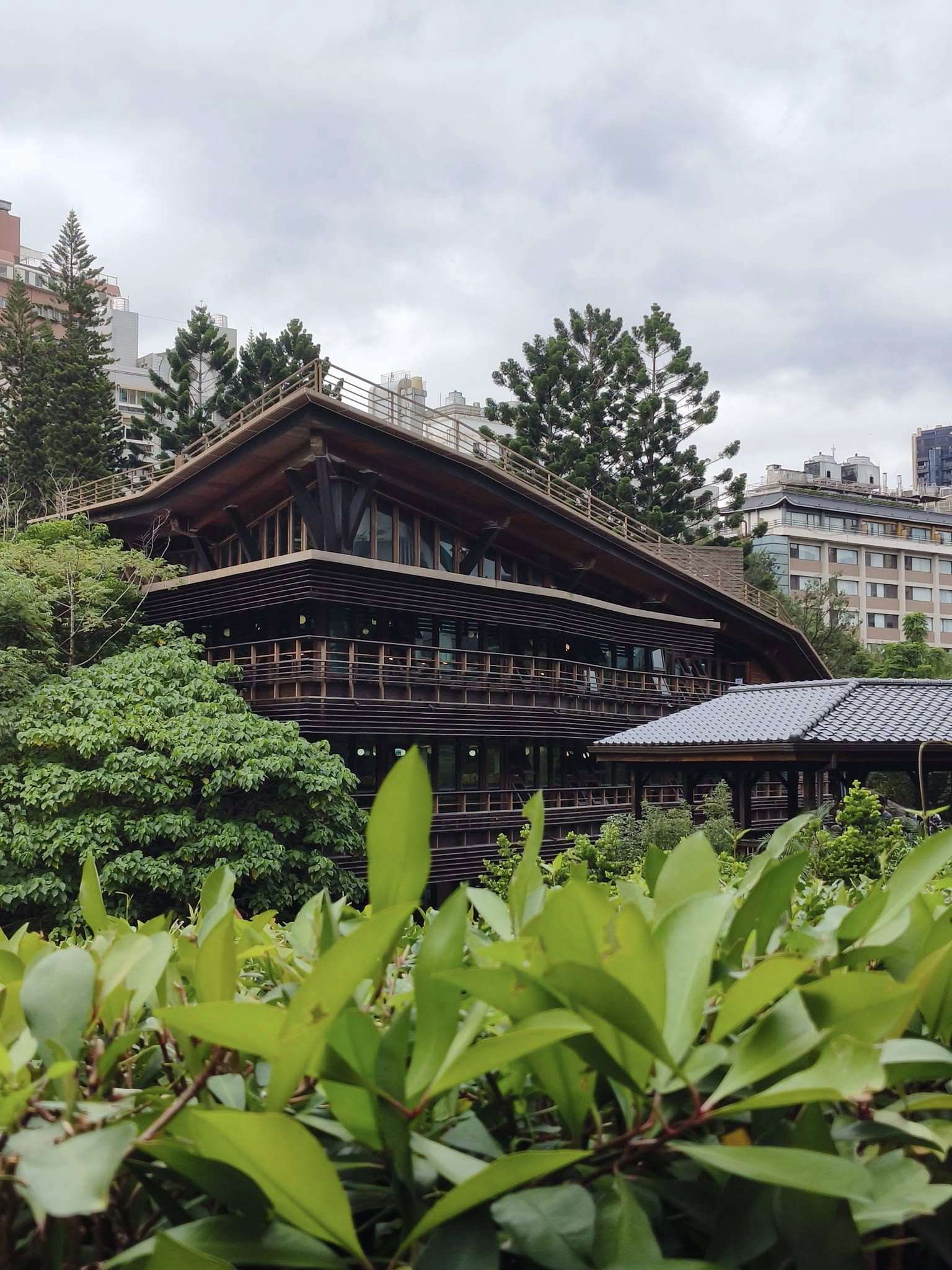【北投玩什麼】親子一日遊，手作DIY體驗活動、免費足湯、絕美圖書館，捷運周邊最強伴手禮送禮都實用