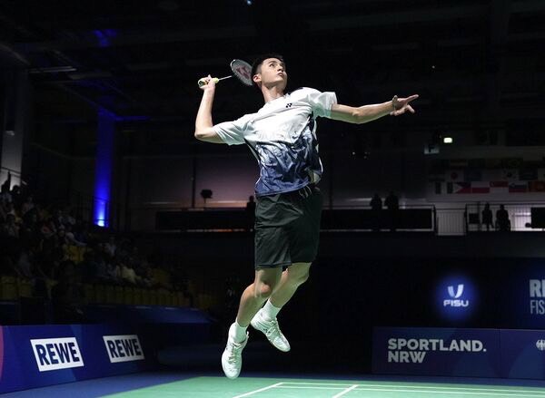 21歲台大學霸震撼羽壇！丁彥宸12局全勝奪世大運金牌，用紀律書寫青春，用熱情照亮未來