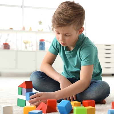 【曾清祥專欄】你的孩子真的「會聊天」嗎？如何觀察是否有自閉症？魔鬼就在細節中