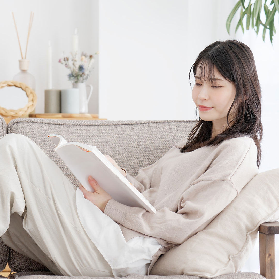 年少不讀書，長大竟會短命！多讀書連兒孫都長壽，外國研究：讀書達「一學歷」，降低死亡風險達34.3%