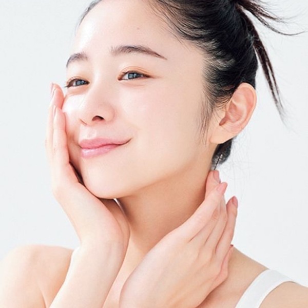 「面膜敷完要洗掉？」「急救肌膚要濕敷？」保養達人Kevin老師不藏私親身經驗，6個夏季保養提點超實用