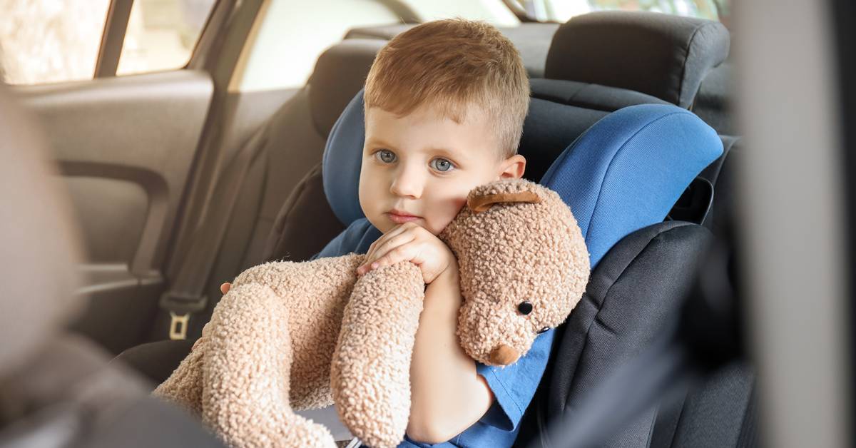 【過年育兒懶人包】開心過新年．出行平安首要讓孩子坐汽座，避免哭鬧，安撫小物不可少