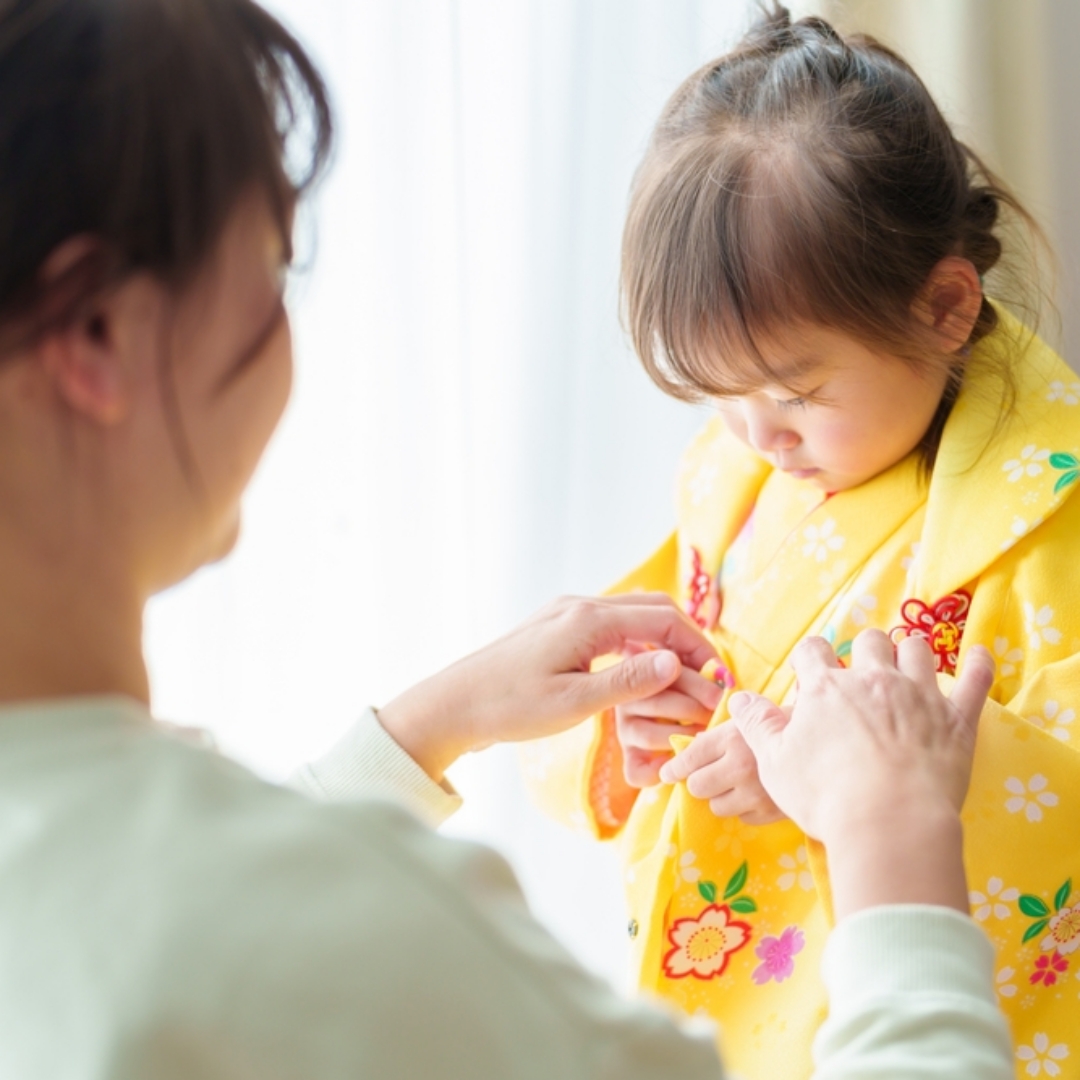 日本將徵收「育兒支援金」，單身與無子女者需共同負擔，引發制度不公、違憲等爭議，你怎麼看？
