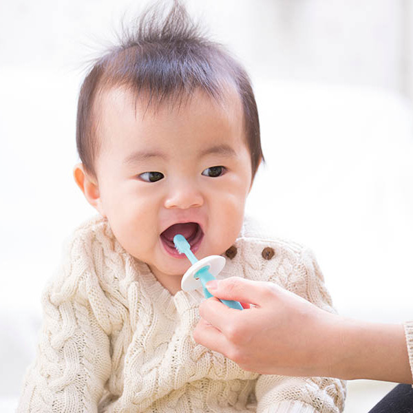 乳牙蛀牙沒關係？幼童口腔健康迷思要避免！盤點生活中幼兒的蛀牙風險、預防方式