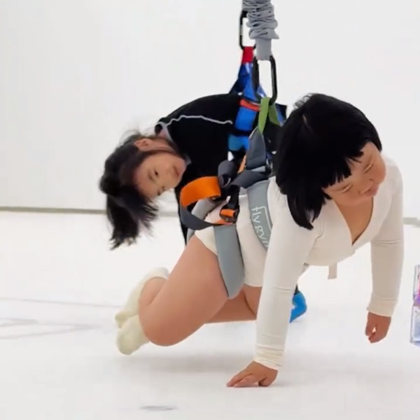 那無處安放的鬆弛感！讓媽媽們不自覺嘴角上揚的畫面，療癒忙碌一天的你