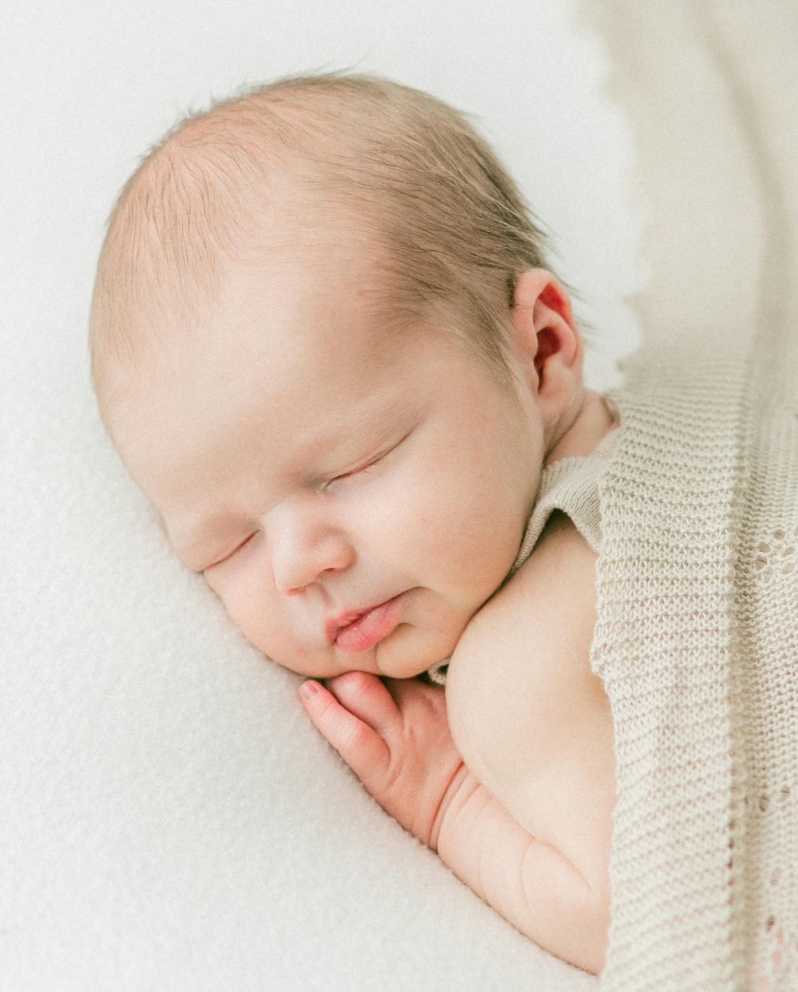 2歲以下嬰幼兒多好發細支氣管炎！冬季高峰期即將到來，症狀、居家照護該這麼做