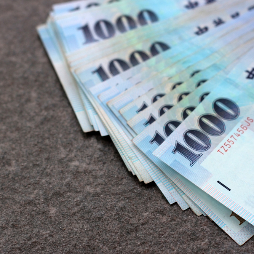 普發1萬「郵局臨櫃領現」今開始！注意單雙號分流，以及攜帶證件