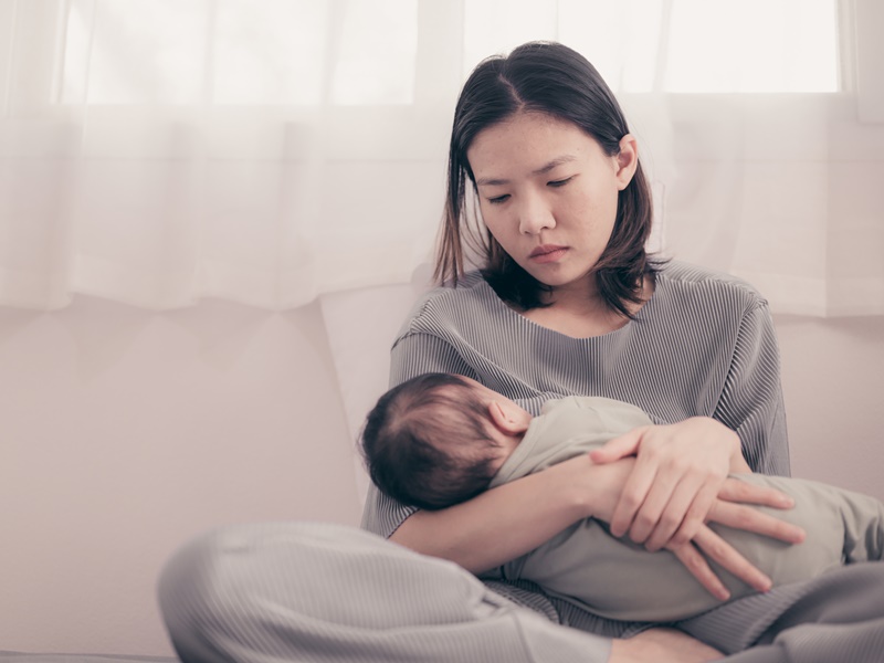 北市媽媽照顧尿床女嬰，精神不濟睡著….吹風機熱風吹女嬰腿3小時，醒來發現燒燙傷，須截3腳趾！