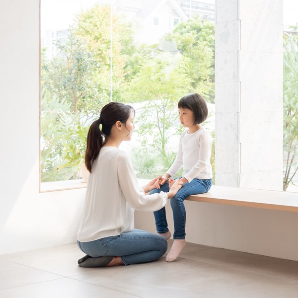 如何解讀寶寶的話？從嬰幼兒發展解讀情緒語言，觀察孩子陪伴成長