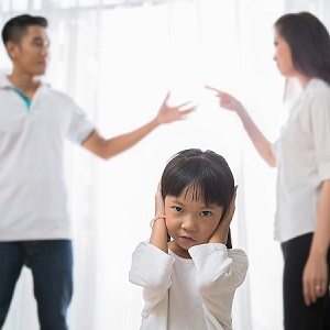 「孩子生氣完，要怎麼說下次他才會記住？」父母一直糾正都沒用，原來是犯了這個錯誤！
