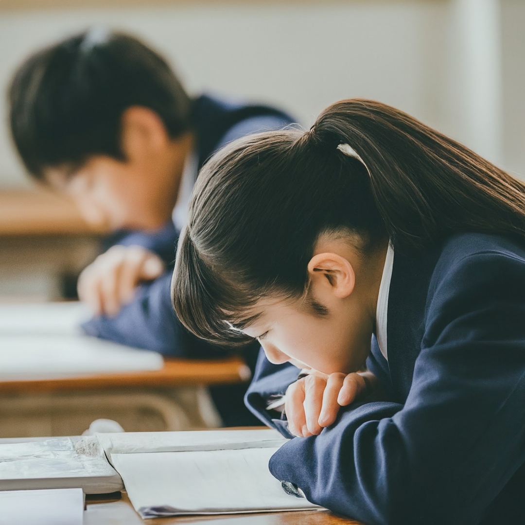 「明星國中升建北錄取率」表單掀起激辯，律師回顧：每少1分要被打一下，打到心理創傷