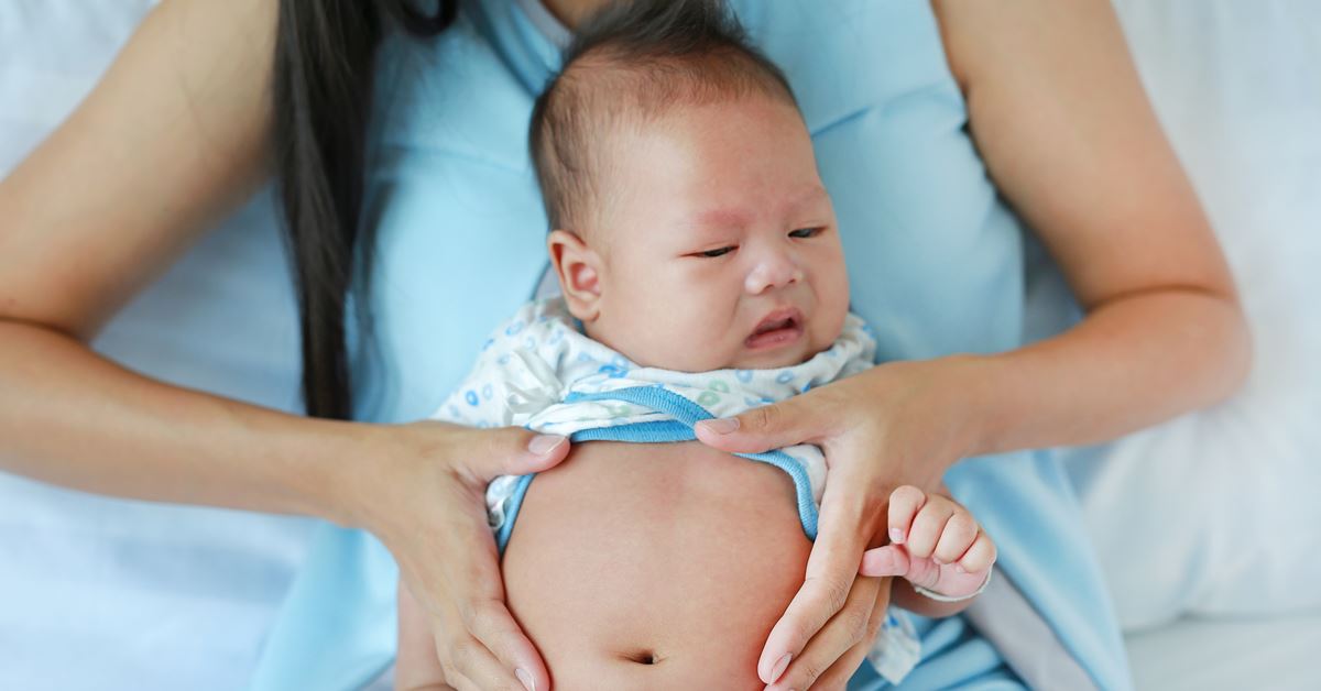 寶寶腸胃不舒服不要慌！嬰幼兒常見腸胃道問題，細心觀察才能及早治療