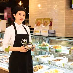 「安永鮮物」美麗華門市新開幕，首度販售自製熟食，推出料理長研製手作料理！開幕活動優惠多！