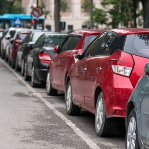 交通事故居兒少事故傷害死因首位！除了道路，停車場域的安全也必須重視，「2要2不」記起來！