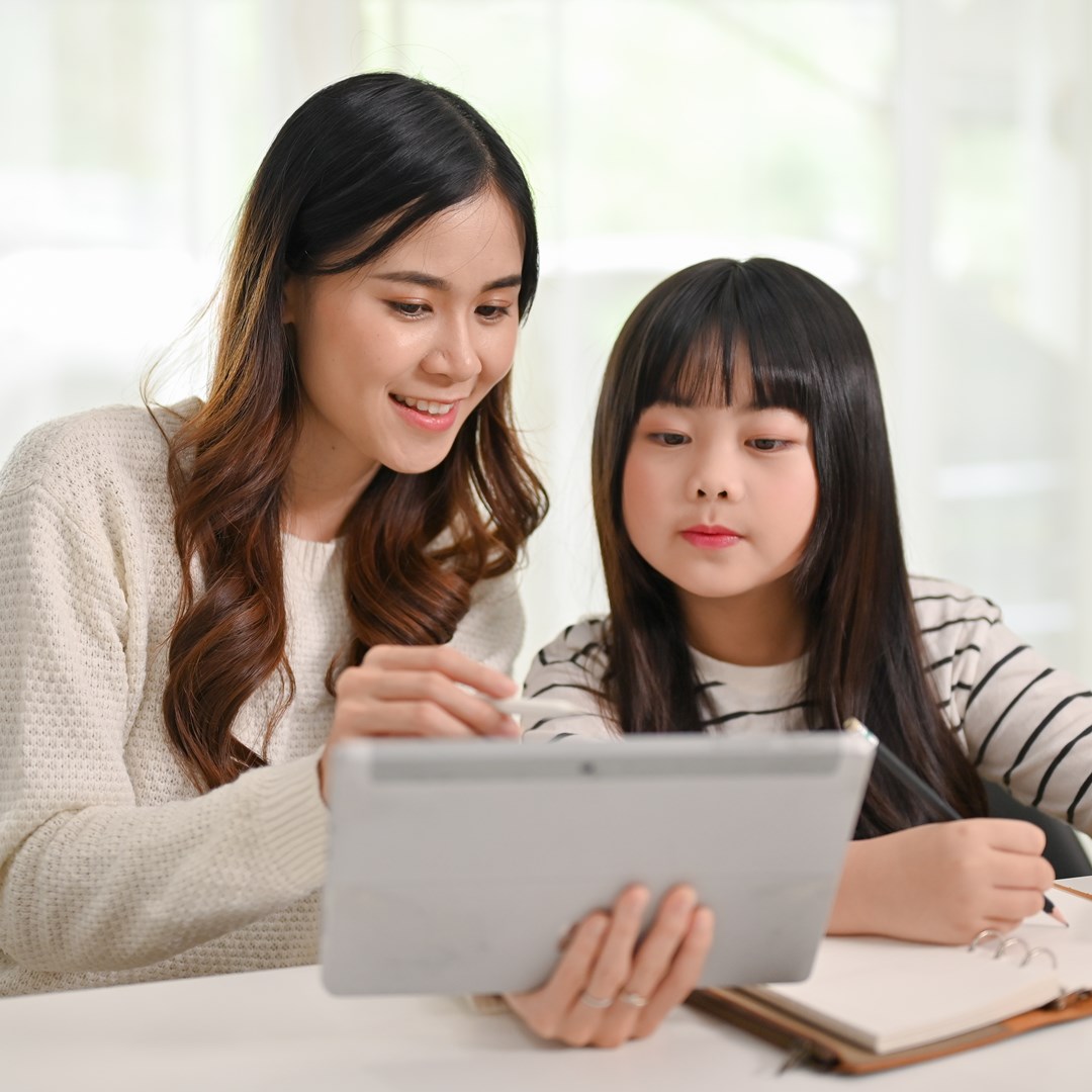 【從人類圖看親子】投射者教養術智慧，把探照燈轉回人生所愛