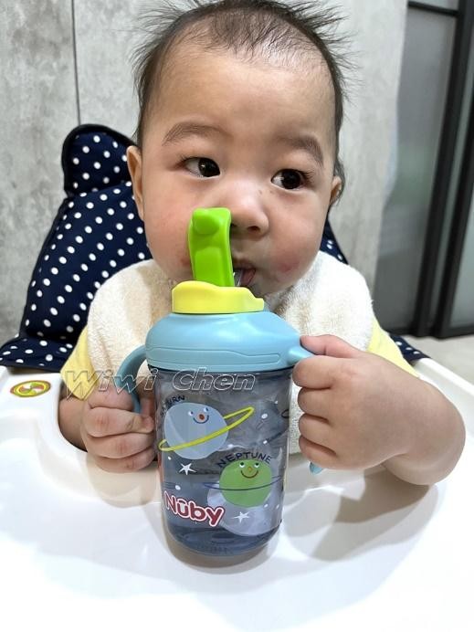 學習杯推薦【Nuby雙飲學習杯】