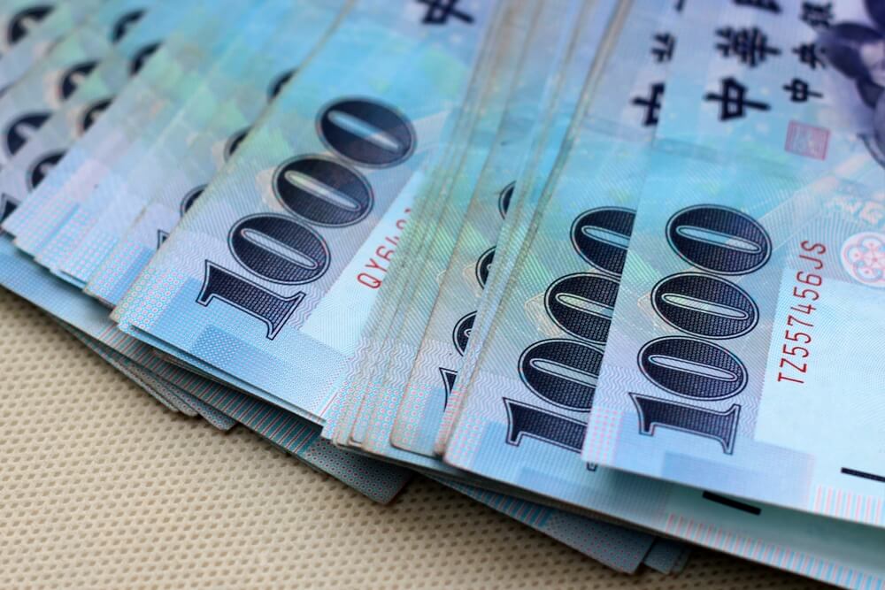 國民年金保險生育給付