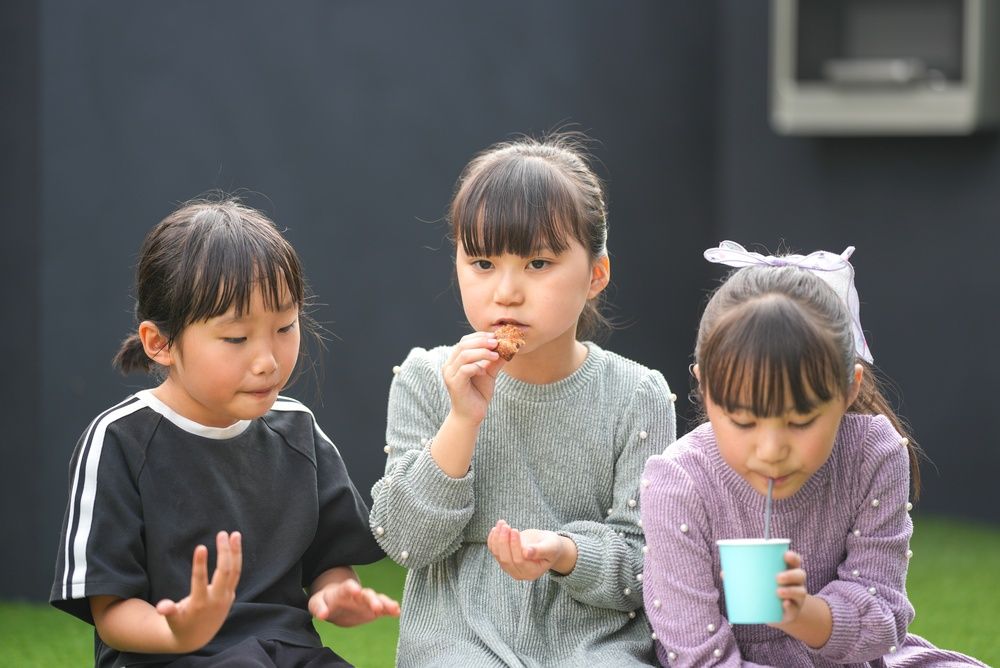 高糖、高鈉零食擬加警語!加註不適合兒童食用