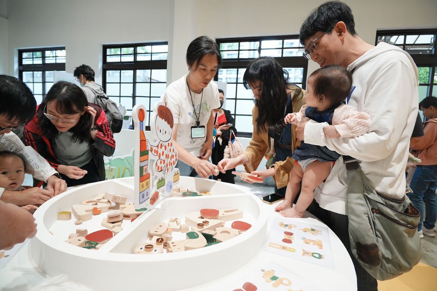 mombaby親子風格市集 PIXSEE