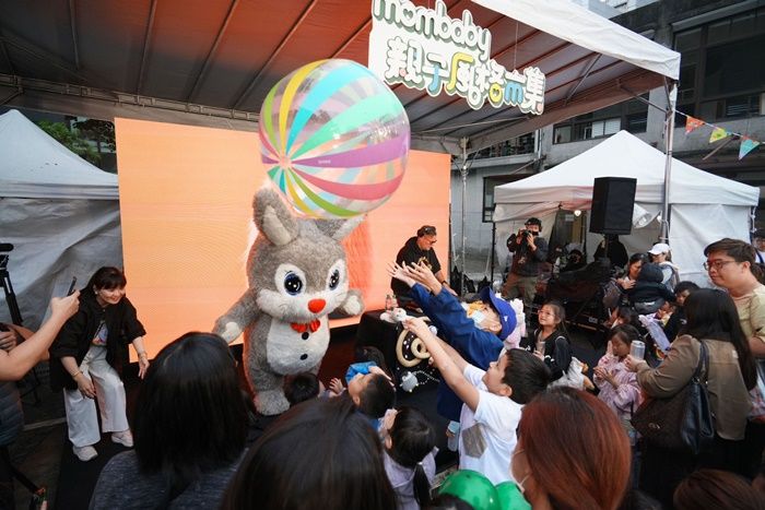 mombaby 親子風格市集  baby rave party