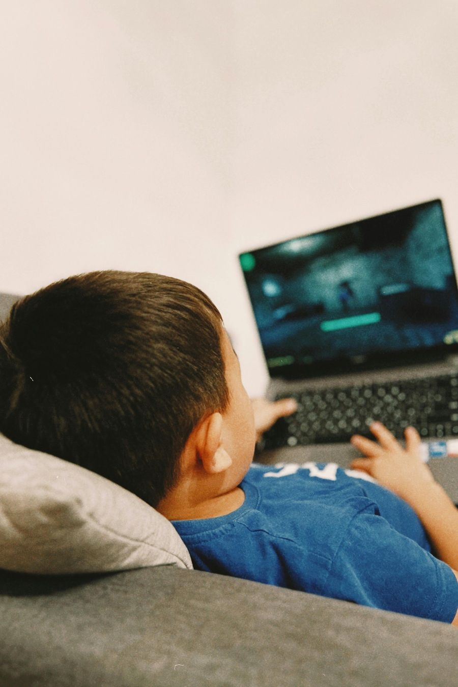 Roblox|遊戲|平台|遊戲成癮|小學生|親職專家|家長|焦慮|禁止|理解|陪伴