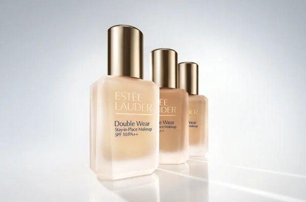 雅詩蘭黛粉持久極致完美持妝粉底