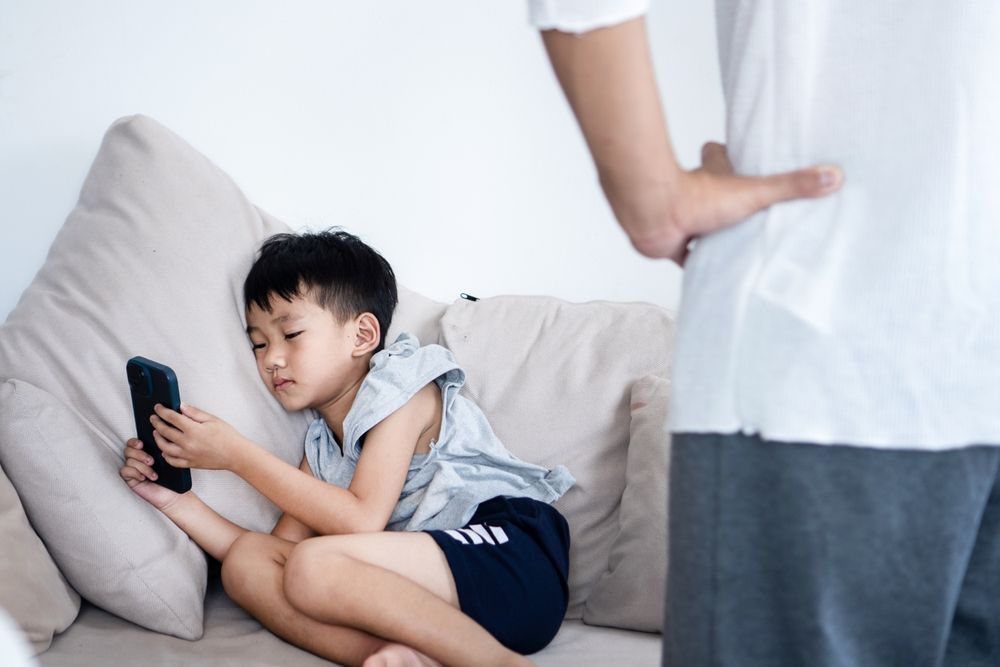 孩子觸色情內容