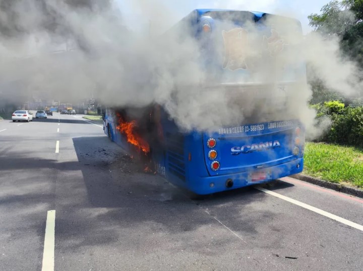 遊覽車｜幼兒園｜交通事故