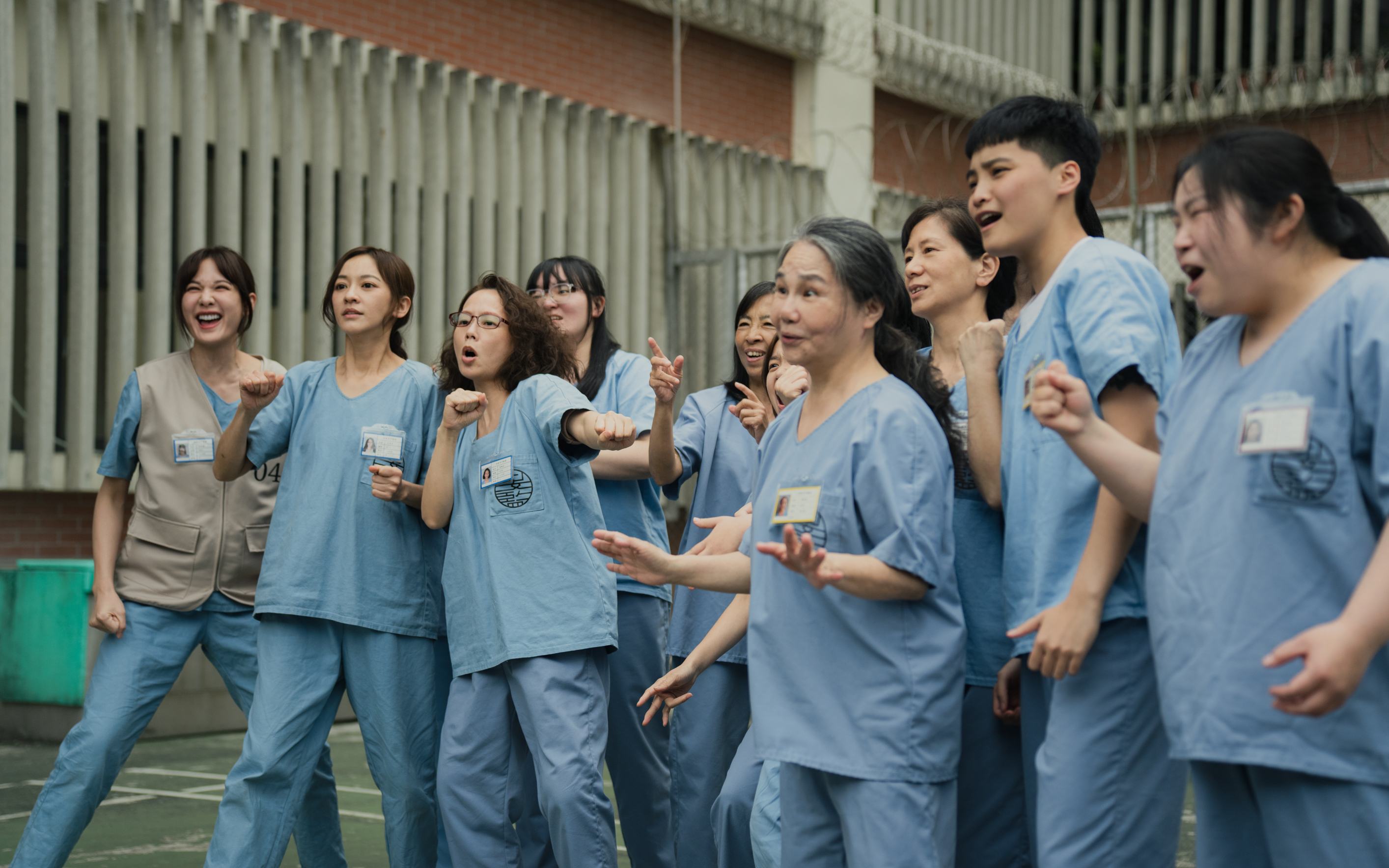 陽光女子合唱團