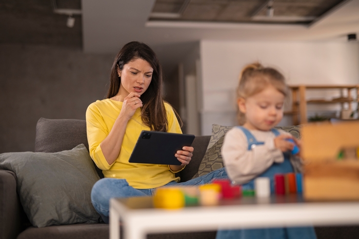 行走的探照燈│投射者