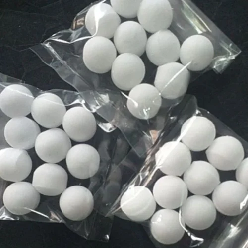 樟腦丸|衣櫃|熟悉|防蟲|日常生活|生活小物|孕婦|嬰幼兒|高風險|婦產科醫師|蘇怡寧