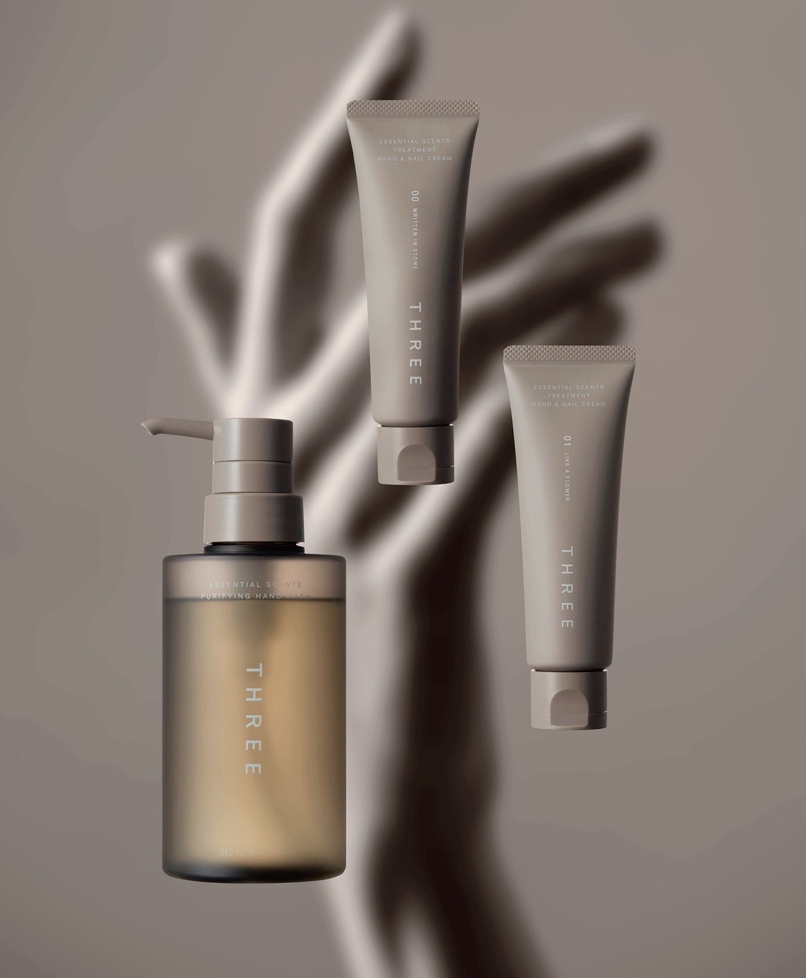 THREE「香氛甦活」系列