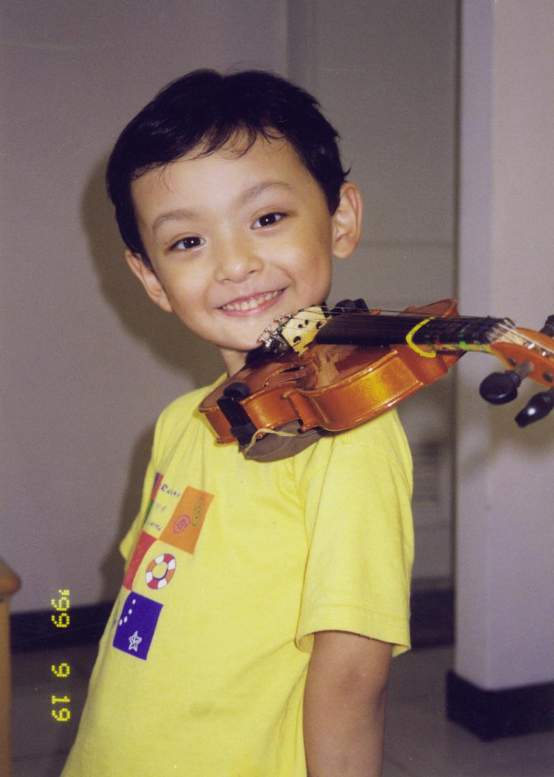 曾宇謙|小提琴|音癡|絕對音感|音樂家|父母|爸媽|孩子|不放棄|學音樂|音樂|勵志