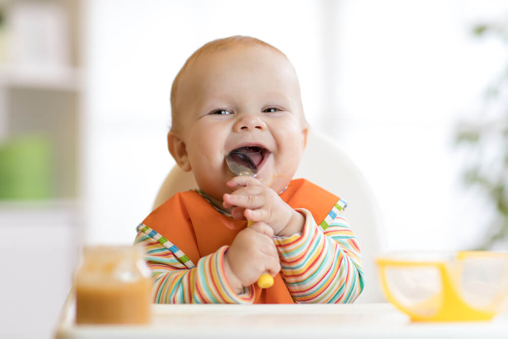 寶寶|新生兒|鐵質|補充|食物|媽媽|兒科醫師|阿包醫師