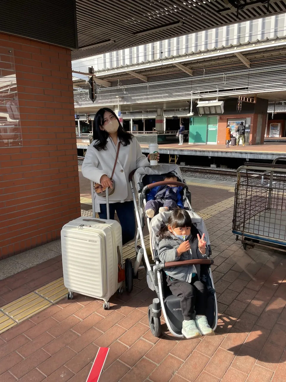 推車|推車選擇|親子旅遊|親子部落客|果爸|推車|出國|出國旅遊|行李箱|行程|日本